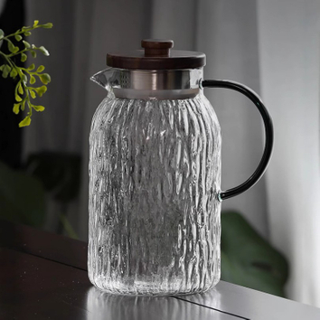 glass pitcher with lid
