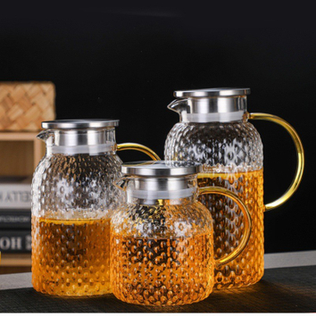 glass pitcher with lid