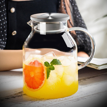 glass pitcher with lid